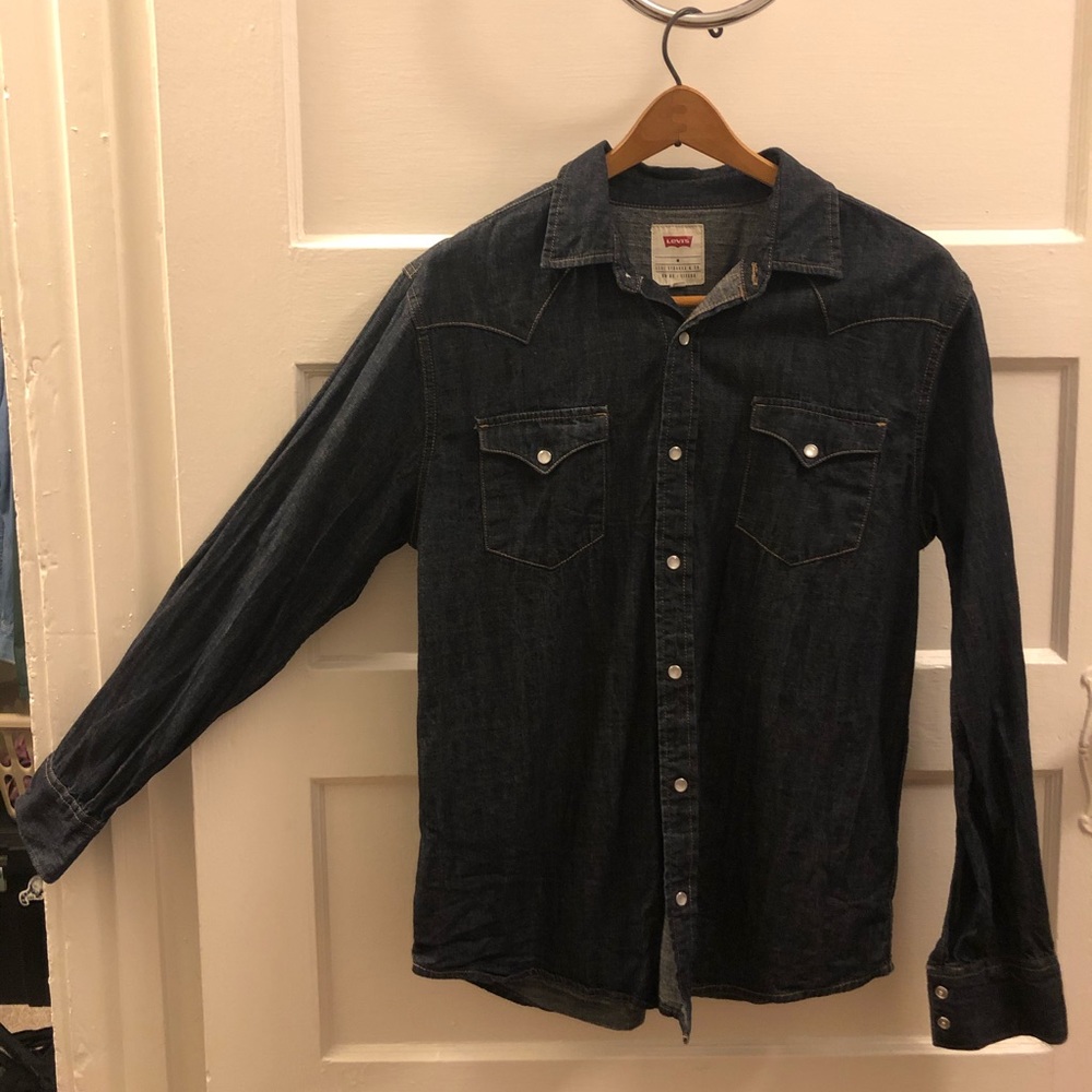 Levi’s Denim Button Down-Men’s